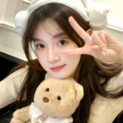 漂亮后妈带崽野爆全球